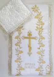 Погребальный набор, стеганый, вышивка: Виноград и колосья, (наволочка + покрывало), С