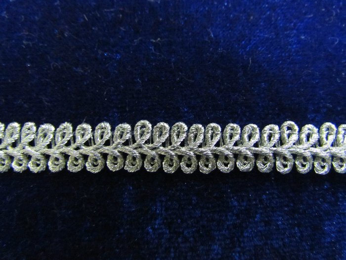 Тесьма серебро 48, шир. F234, 1 см