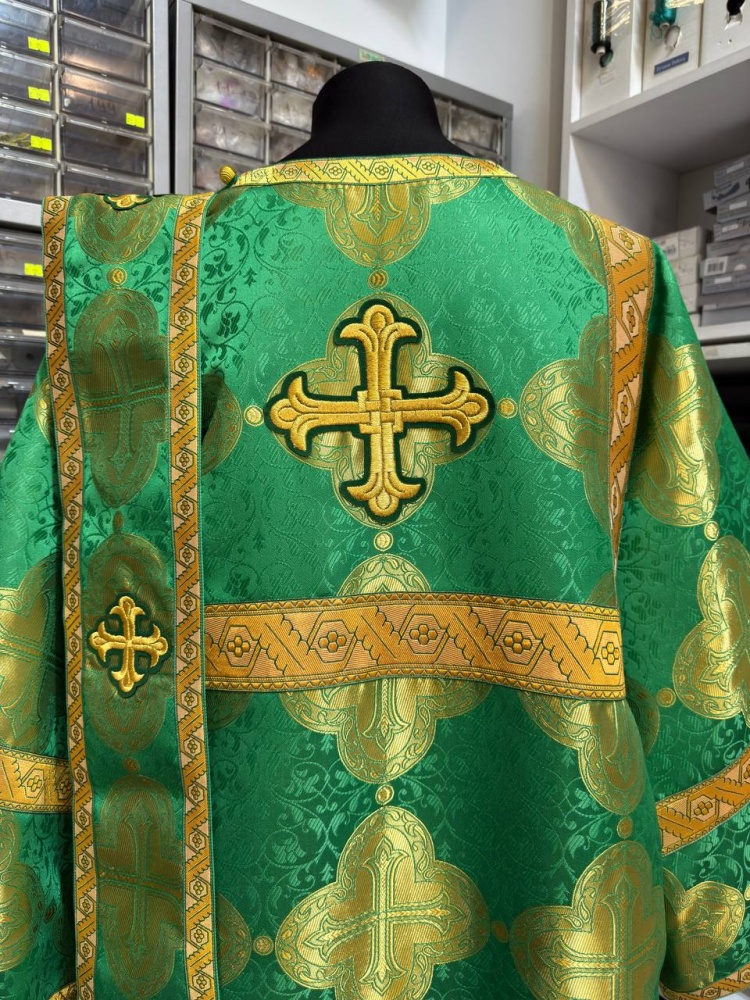 Диаконский стихарь шелк, зеленый с золотом.