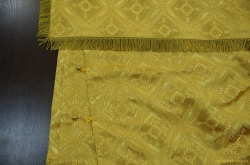 Облачение на престол с пеленой (2 изделия), шелк, Размер 100*100*100, пелена 130*130. Все цвета. Рисунок тани уточнять у продавцов Облачение на престол с пеленой (2 изделия), шелк, Размер 100*100*100, пелена 130*130. Все цвета. Рисунок тани уточнять у продавцов