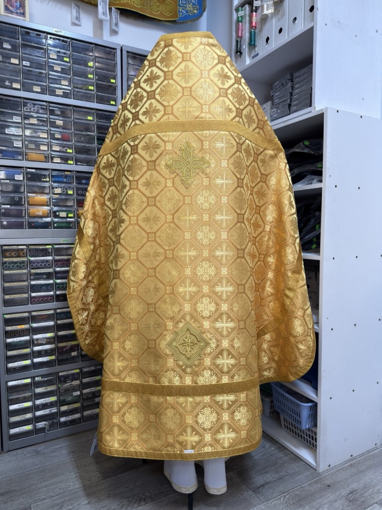 Облачение иерейское, шелк, желтый с золотом.
