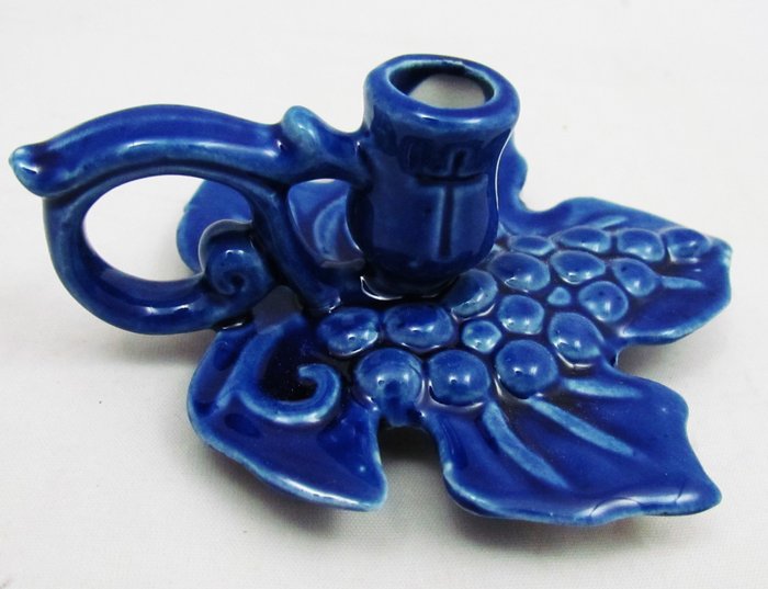 Подсвечник Лист синий с ручкой керамика 4х10,5 см К-027