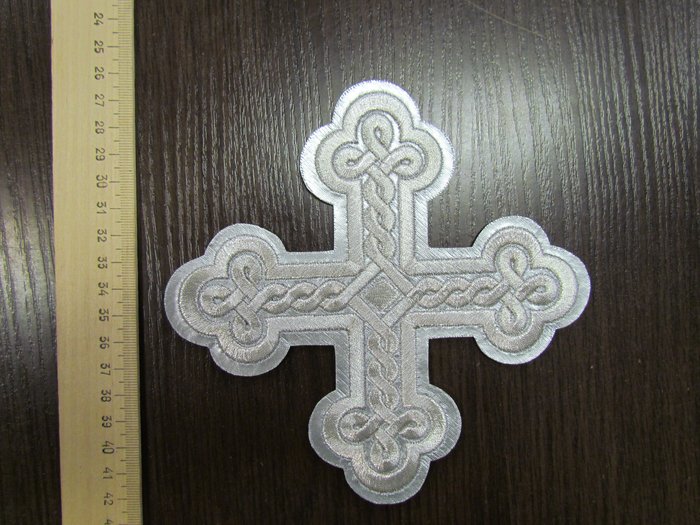 Крест 1 ОКРУГЛАЯ ПЛЕТЕНКА, лаке с серебром,14,5 -16 см