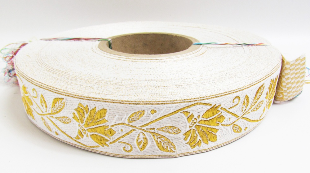 Галун ВАСИЛЕК, белый с золотом, шир. 4 см, РА