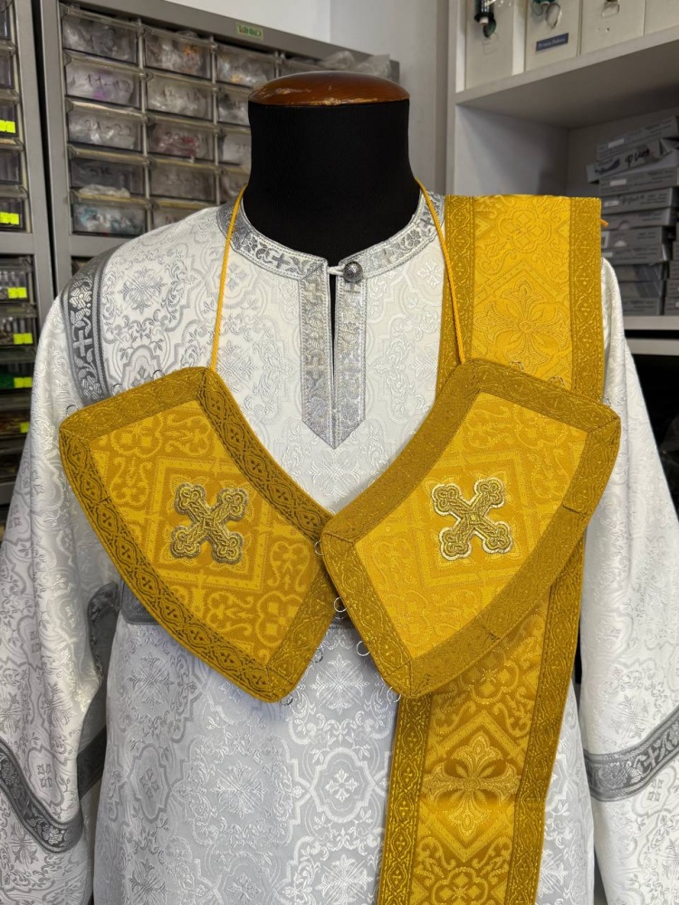 Орарь желтый с золотом, шелк, с поручами