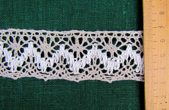 Кружево 156, плетеное, шир. 3,5 см