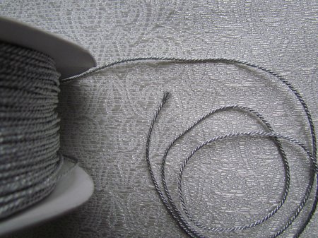 Шнур серебро, металл, 1 мм, арт d1012, витой