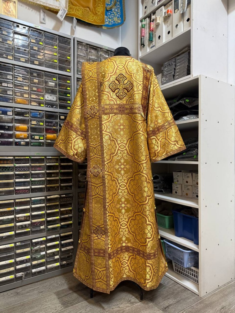 Диаконский стихарь, шелк, желтый, на подкладке.