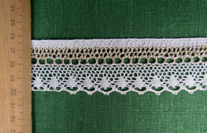 Кружево 112, плетеное
