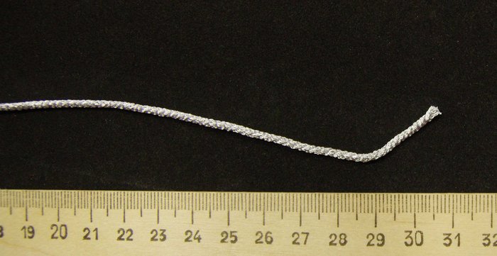 Шнур серебро, 2 мм, арт d1031, витой, 33 м в упаковке