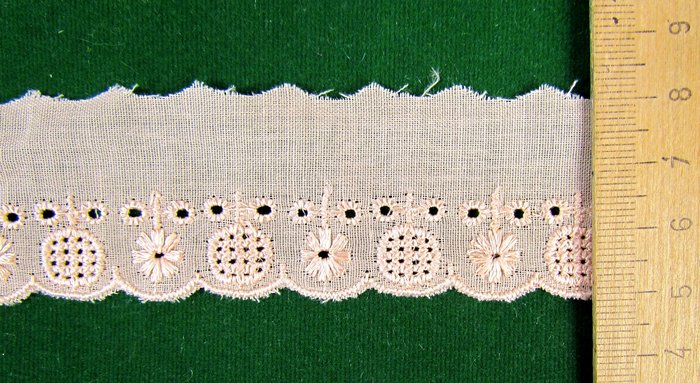 Шитье 34 беж