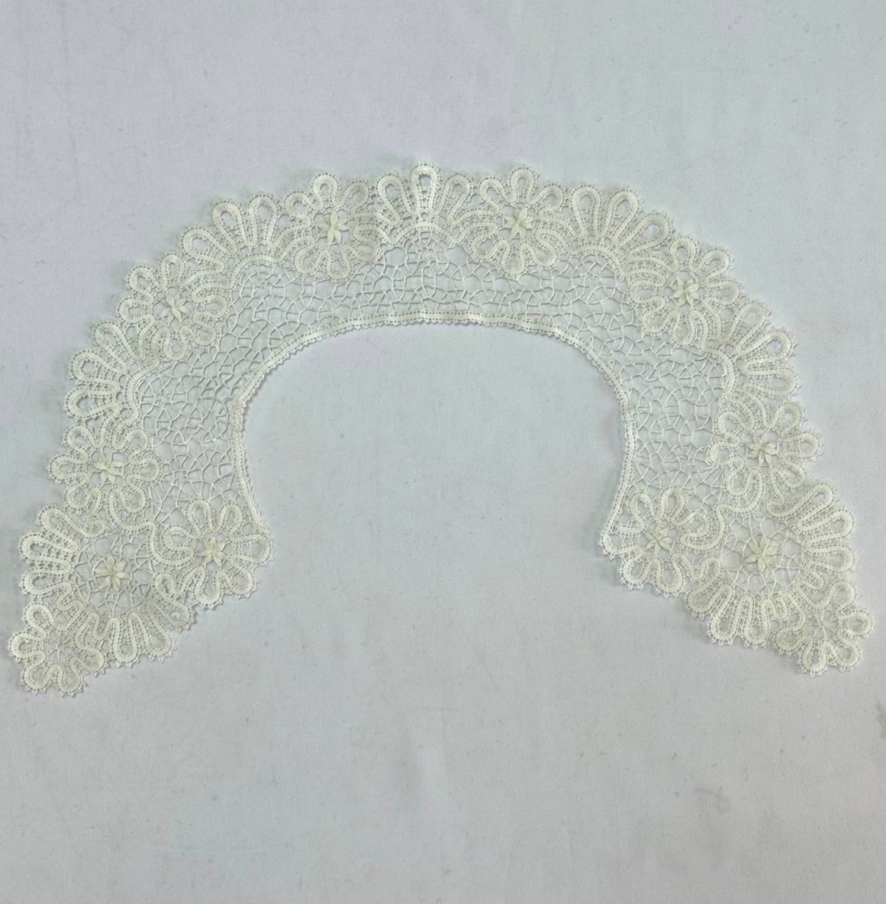 Воротник 3, кружево, шир. 8-9 см,