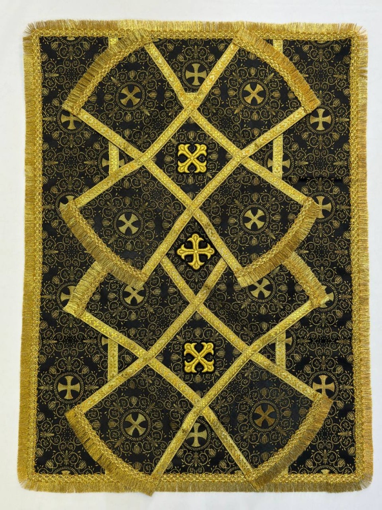 Покровцы шелк, черные с золотом