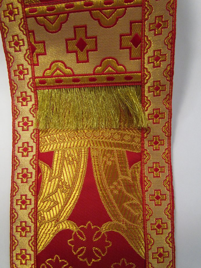 Орарь красный с золотом, шелк, с поручами