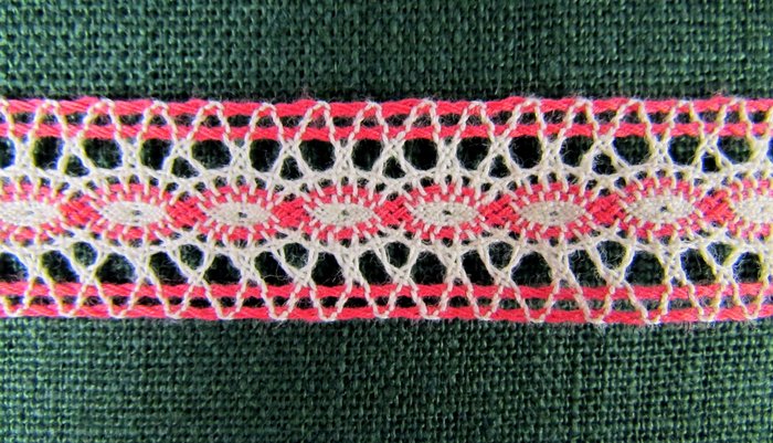 Кружево 138, плетеное
