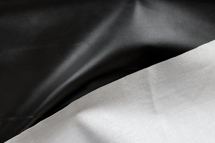 Кожа искусственная, черная, на хлопке, шир. 73 см