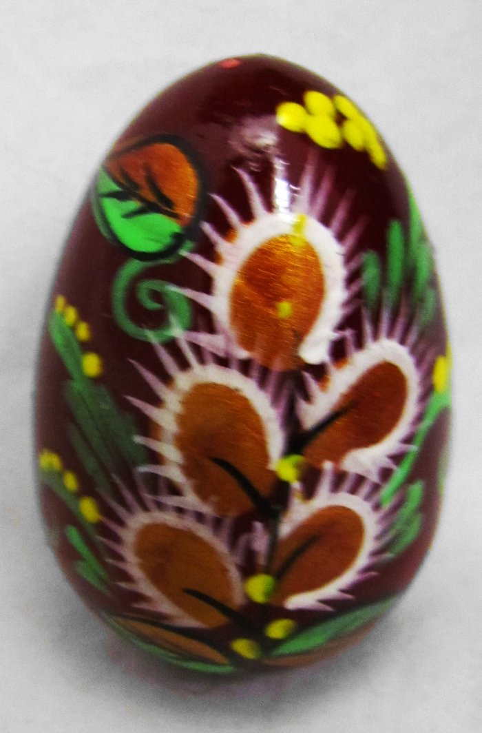 Яйцо ХВ/Цветы и Ягоды малое, дерево, ручная роспись