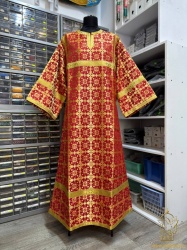 Стихарь алтарный, шелк, красный с золотом.